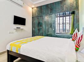 Collection O Vennela Residency, hotell i Lingampalli