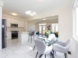Stylish Home in Waterdown