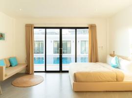 Longlay Resort Rayong ล่องเล รีสอร์ท ระยอง, hotel v destinaci Ban Tha Fat