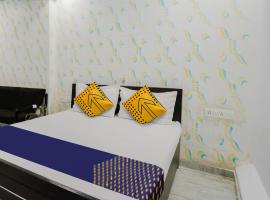 OYO Hotel Moon, hotell i nærheten av Rajkot lufthavn - RAJ i Rajkot