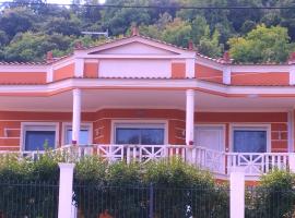 Theretro, guest house in Eleftheroúpolis