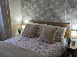 Floppyfeet Pet Friendly Holiday Home Rental Thornwick Bay, Flamborough, hotell sihtkohas Flamborough