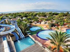 SOLEIL & PLAGE au CAMPING MAR ESTANG 4 ETOILES, hôtel à Canet