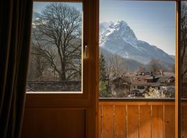 Bio Ferienwohnungen im Lieblingsort 1868, hotel bajet di Garmisch-Partenkirchen