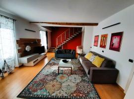 Appartamento Cechouse a Traona, hotel v destinaci Traona