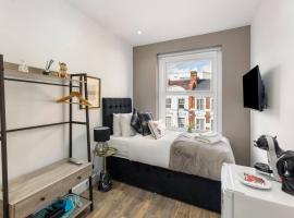 Modern Cosy Haven For Travelers, hotel in Hanwell