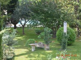 LA BAMBOUSERAIE, Hotel am Strand in Saint-Rémy-de-Provence