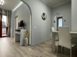 Sesto Piano Apartment, hotel i Incisa in Val d'Arno