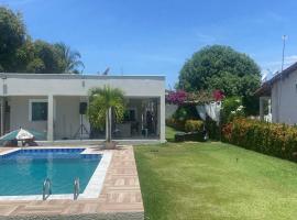 Casalagorios - ilha de Itaparica - Berlinque, holiday home in Vera Cruz de Itaparica