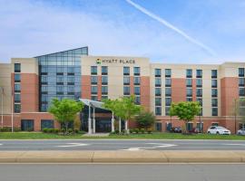 Hyatt Place Herndon Dulles Airport - East, hotel en Herndon