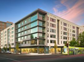 Hyatt House Portland / Downtown, hotel v destinaci Portland