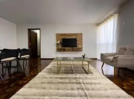 6 Motivos para se Hospedar neste Apto! SQ42