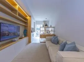 Mina Apartment 100m From Sea - Happy Rentals