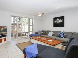 Bennett's Beach House, hotel in Hawks Nest