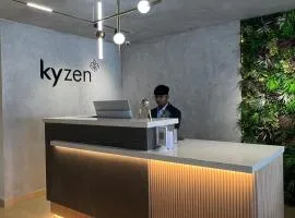 Hotel Kyzen HiTech City- Your Zenly Stay