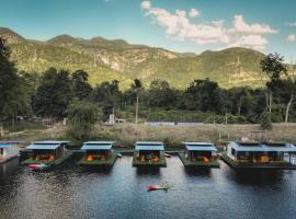 Phu Naphat Resort, hotel v destinaci Tha Kradan