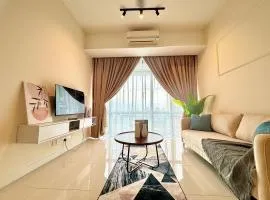 Grand Medini Residence by Luxecocoo CK Legoland