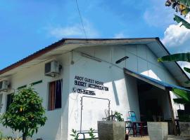 Abot guest house, holiday rental sa Kuala Tahan