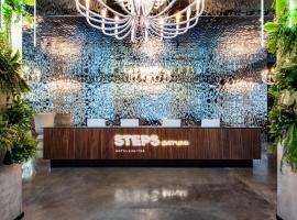 STEPS Batumi Hotel & Suites, hotell Bathumis lennujaama Batumi lennujaam - BUS lähedal