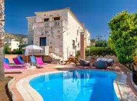 SeaStone Villa, caba&ntilde;a o casa de campo en Hersonissos