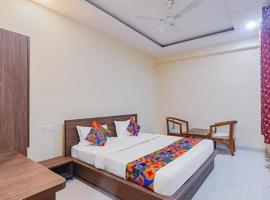 FabHotel The Gahmar Inn – hotel w pobliżu miejsca Chaudhary Charan Singh International Airport - LKO w mieście Lucknow