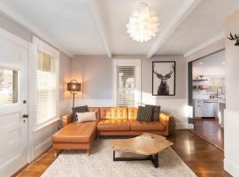 Newly Renovated 3BR Country Oasis Near Conway Lake, villa en Conway