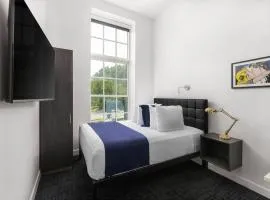 Stylish Studio in Historic Boston - #206