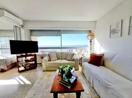 Vista al mar y ambiente acogedor en el corazón de Punta del Este