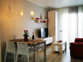 Apartment Ruby, hotel with pools in Lloret de Mar
