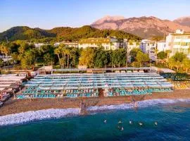 L'ancora Beach Hotel