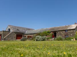 Delfryn Holiday Cottages, hotel in Solva