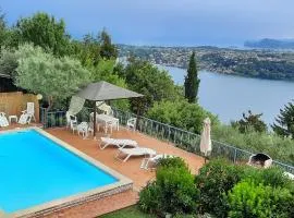 Apt QUARZO Salò magic lake view