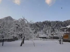 West End Lodges