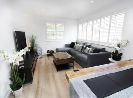 Modern and Cosy Flat For 4, hotel dengan parkir di Cherry Hinton