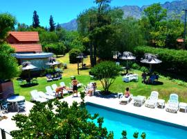 Paradiso Hotel, hotel v destinaci Merlo