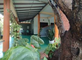 Sigiri Dilu Villa, hotel di Sigiriya