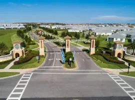 Spacious Luxury Home Near Disney & Universal