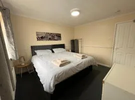 Cosy 2 bedroomed semi detached house