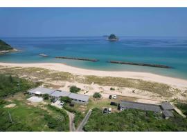 KIYO BEACH HOUSE - Vacation STAY 16360:  bir otoparklı otel
