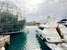 BB Boat Lady A, boat in Genoa