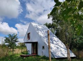 La Trunca Cabaña, hotel in Chascomús