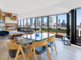 Flinders Luxury Penthouse