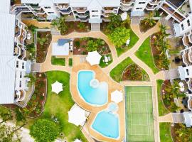 Pelican Cove Apartments, hotell nära Harbour Town Gold Coast, Gold Coast