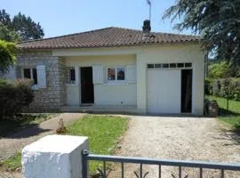 Maison moderne à Trélissac, 2 chambres, jardin clos, Wi-Fi, à 5 km de Périgueux - FR-1-616-74