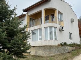 karakolev 3, villa in Obrochishte