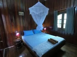 Ratanakiri Lakeside Homestay & Tours