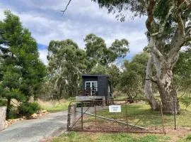 Cherry Tree - Merigan Farm Stay