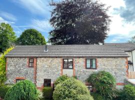 Fairwater Mill Cottage, holiday home in Kingsteignton