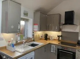 2 bedroom Holiday home in Norfolk private field