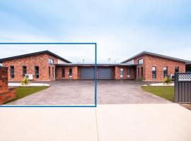 Sweet Wattle Retreat 1, hotel in Coles Bay